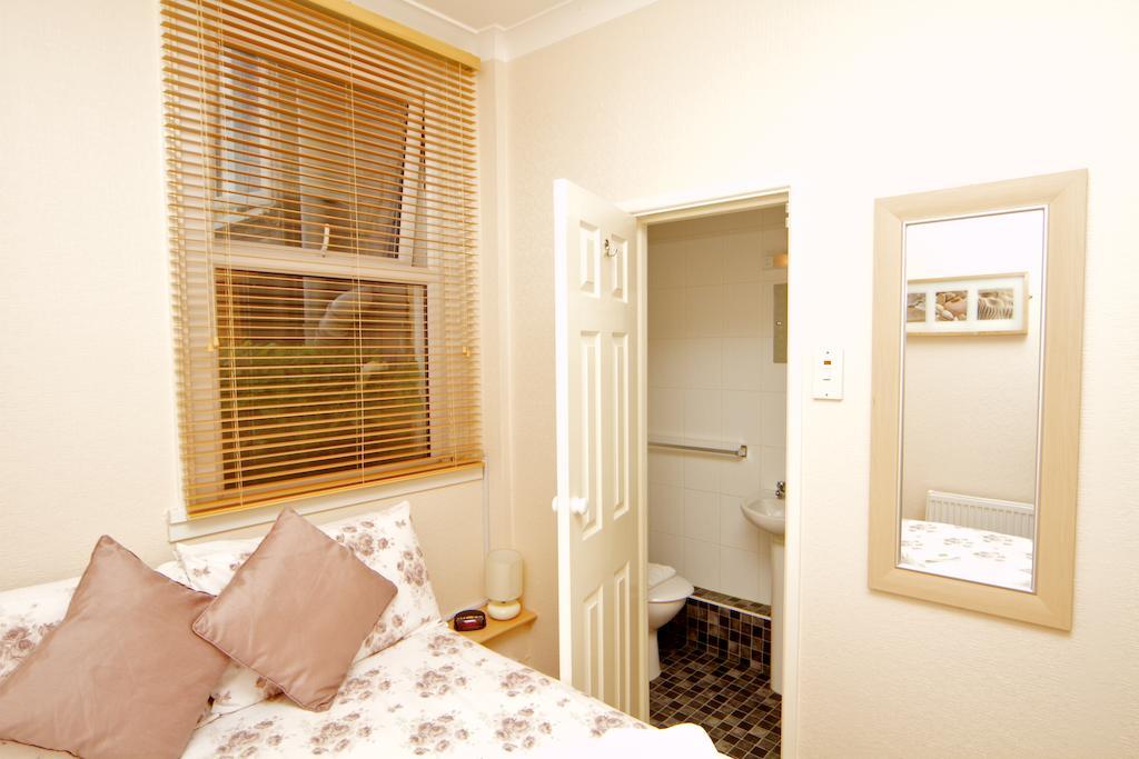 Cunard Guest House Веймут Номер фото